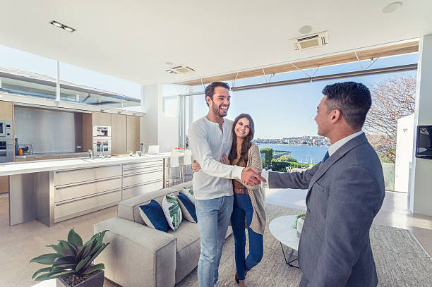 LuxRoyalty - Sale and real estate of villas and luxury apartments.