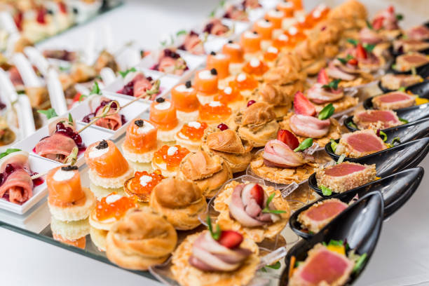 LuxRoyalty - Organizing events for parties with meetings for luxury people.